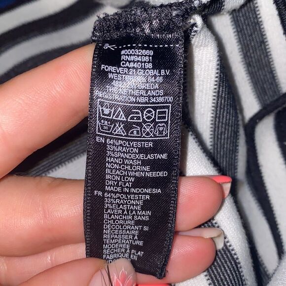 ✨Forever21 Striped Sweater Dress✨ - Picture 6 of 6